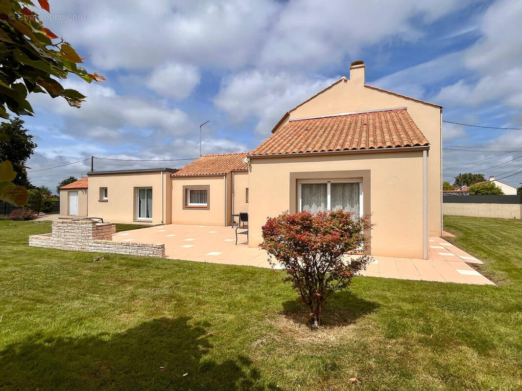 Maison à SAINT-JEAN-DE-BOISEAU