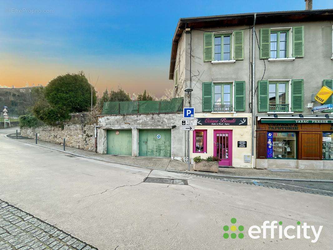 Appartement à ALBIGNY-SUR-SAONE