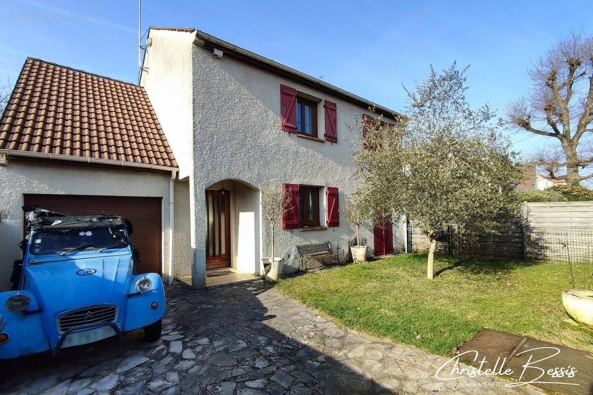 Photo 1 - Maison à VILLECRESNES