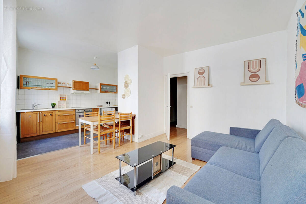 Appartement à PARIS-11E