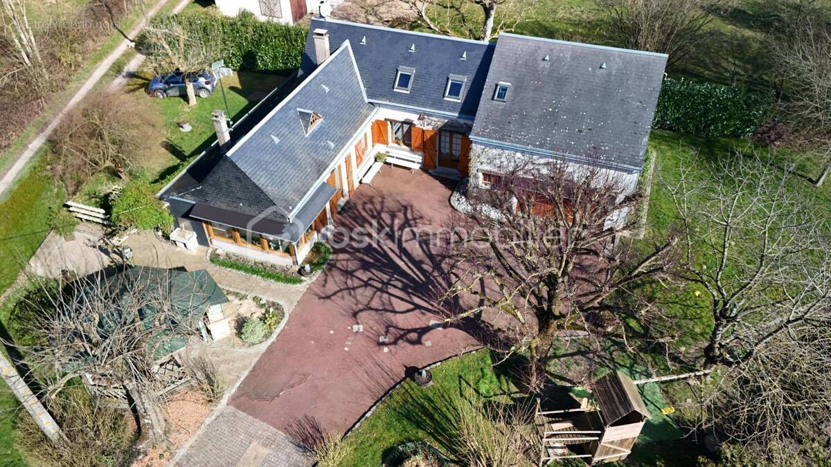 Maison à AUTHON