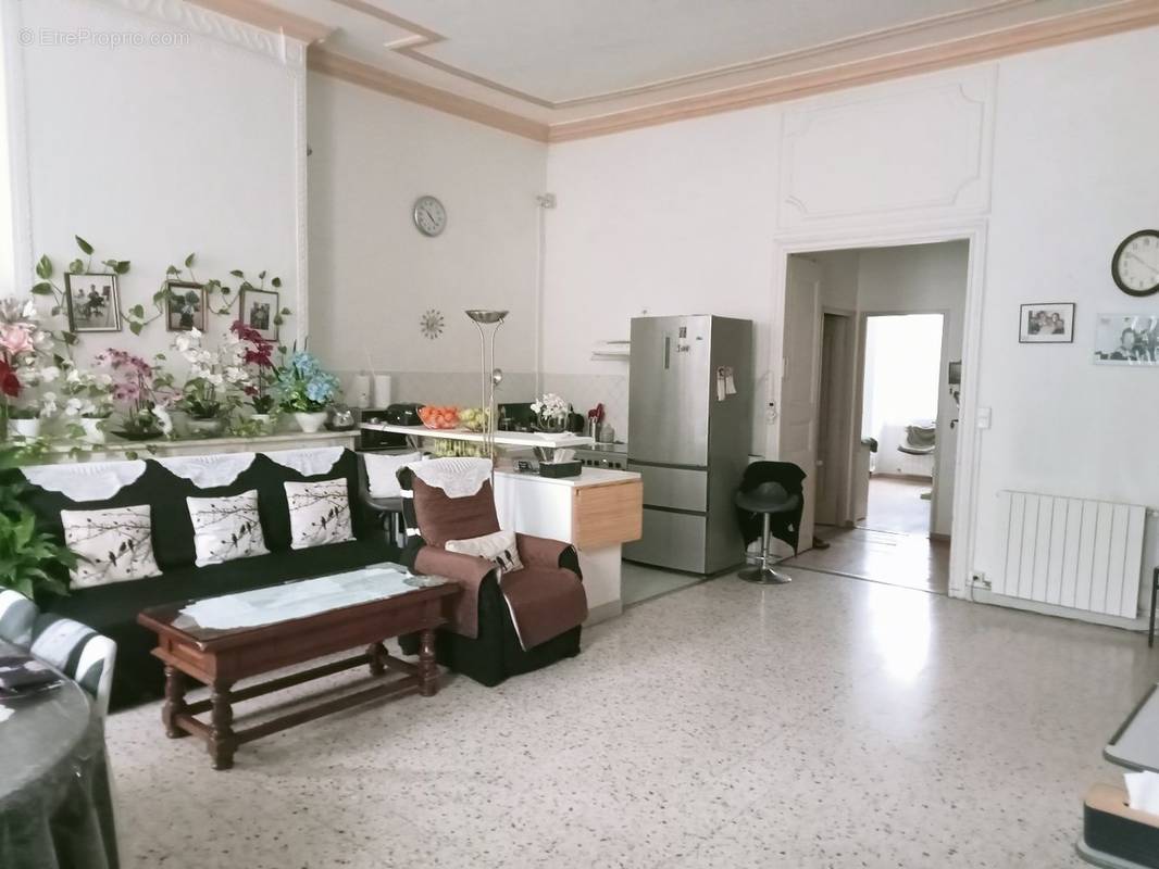 Appartement à GANGES