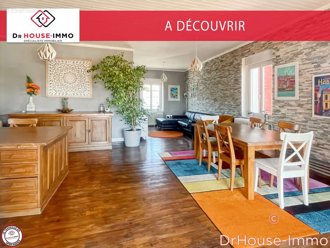 Maison à LA BOISSE