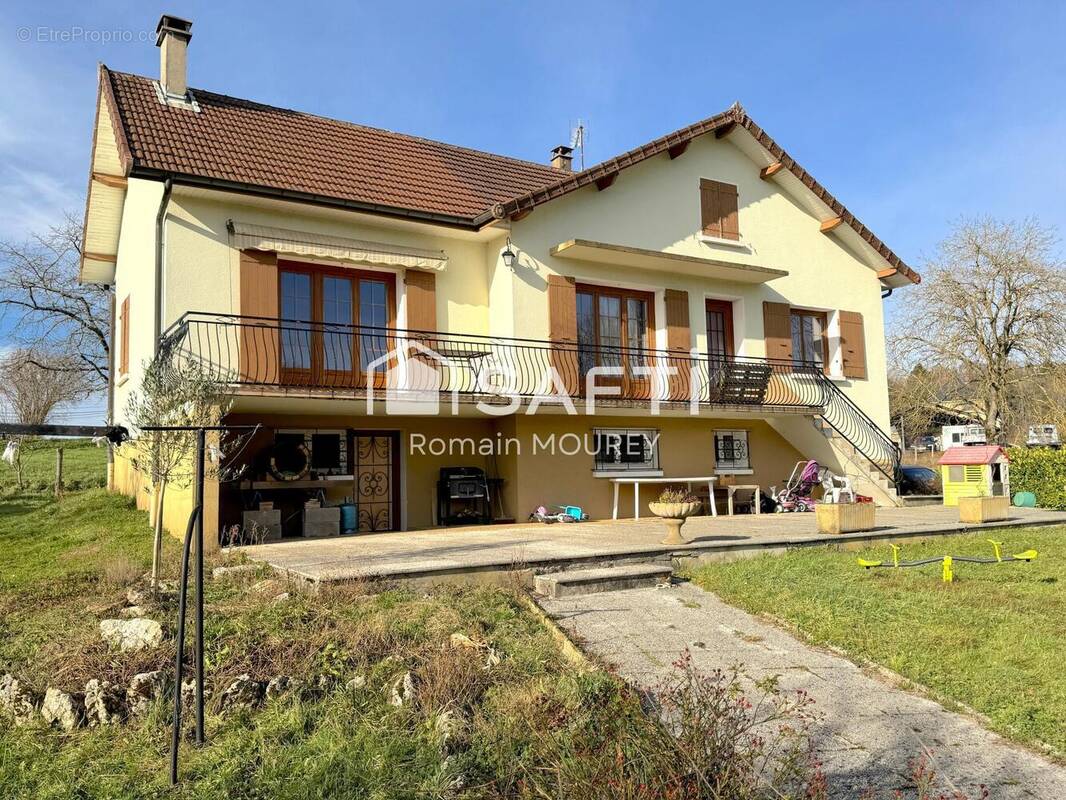 Photo 1 - Maison à SAINT-AMOUR
