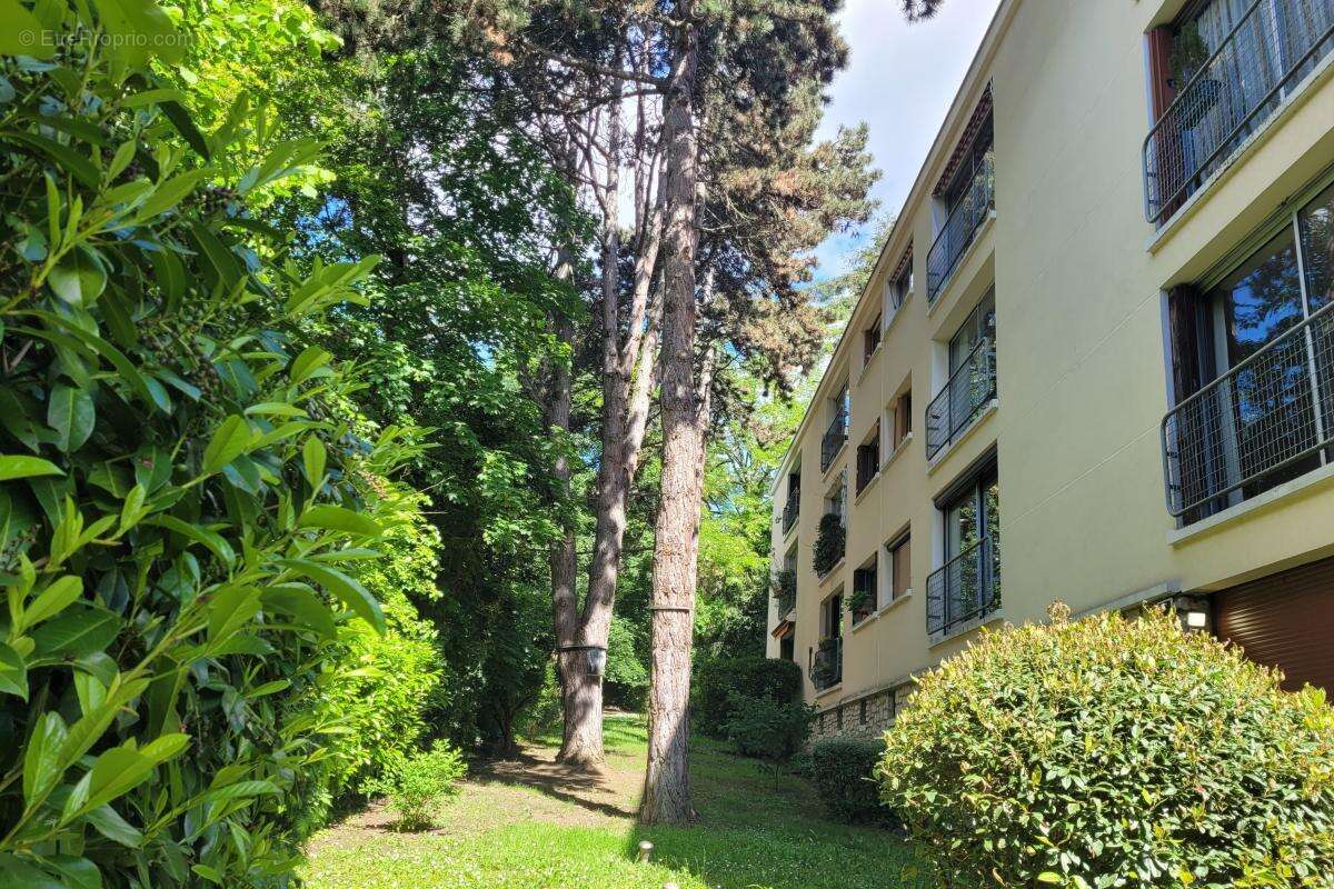 Appartement à SEVRES