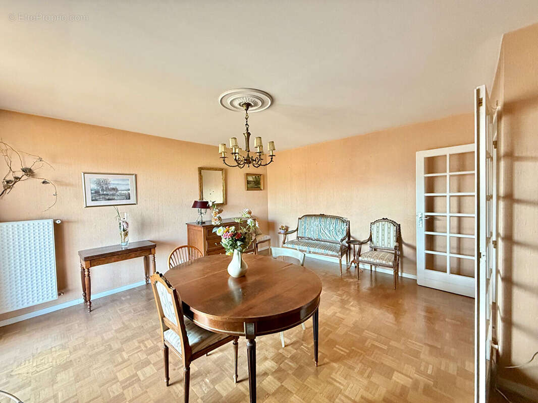 Appartement à LYON-9E