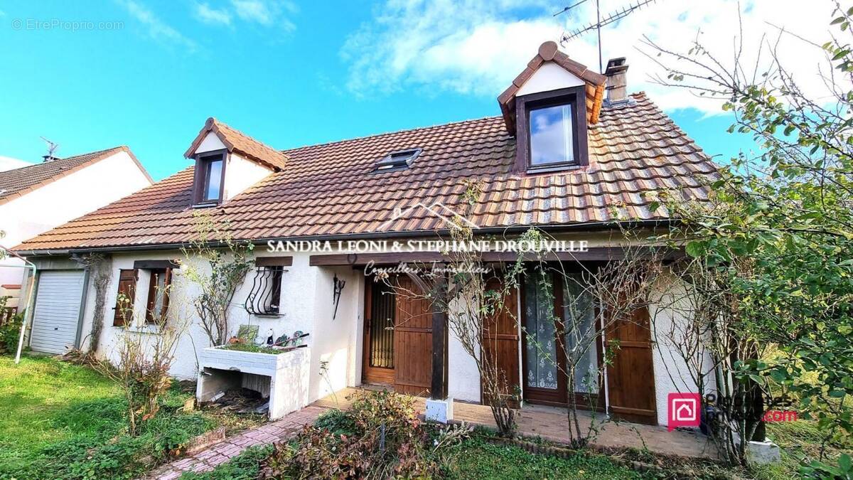 Maison à CHARTRES