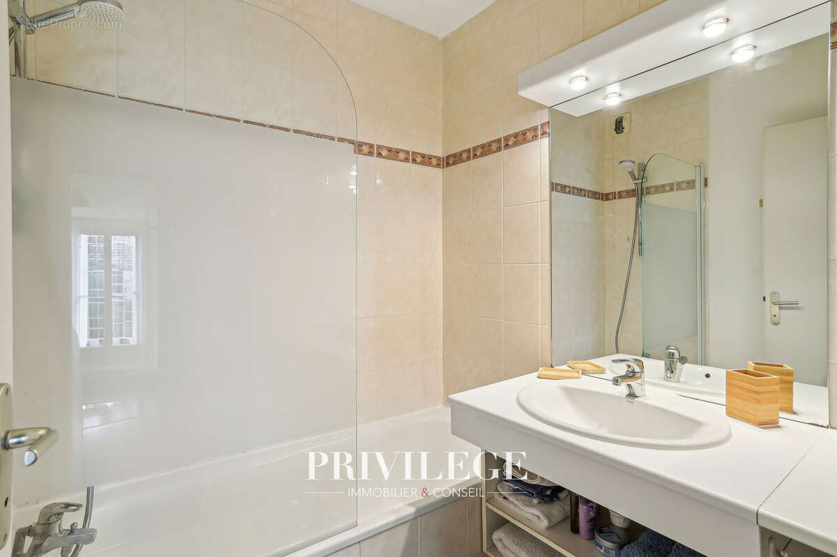 Appartement à LYON-3E