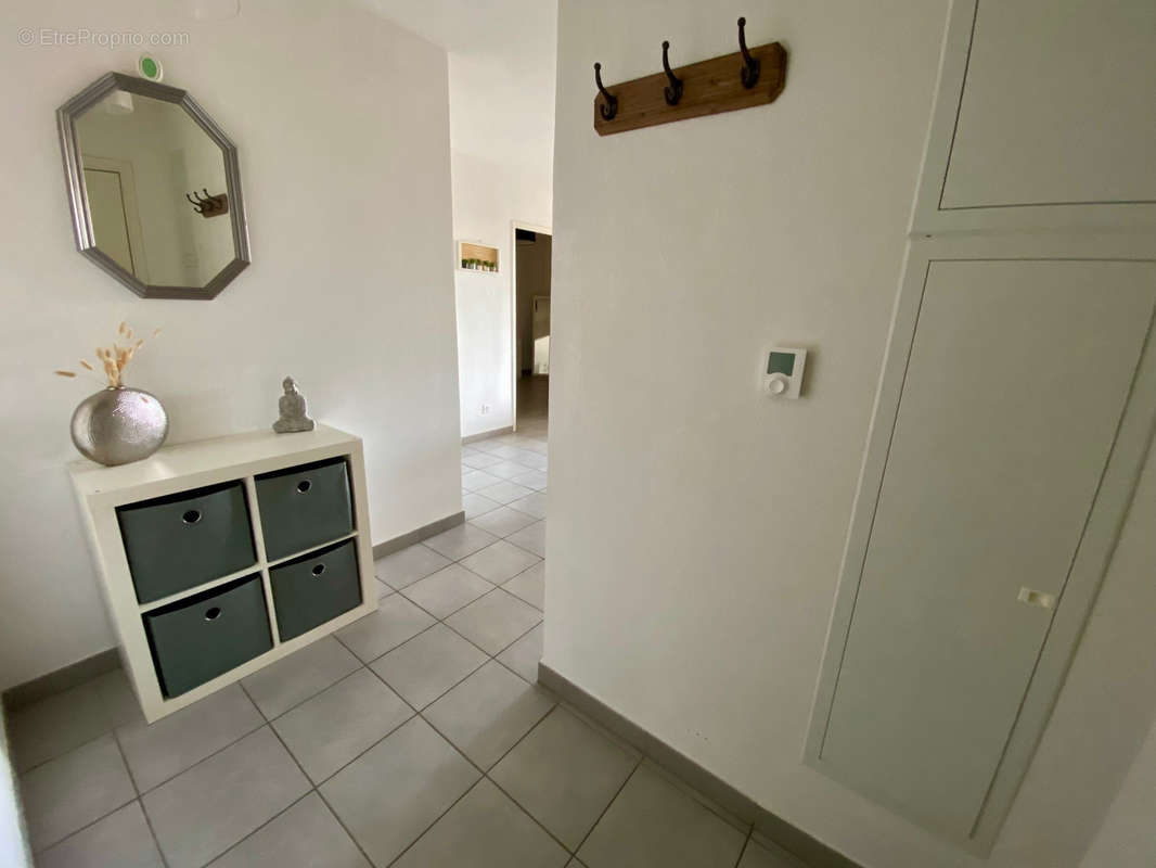 Appartement à LATTES