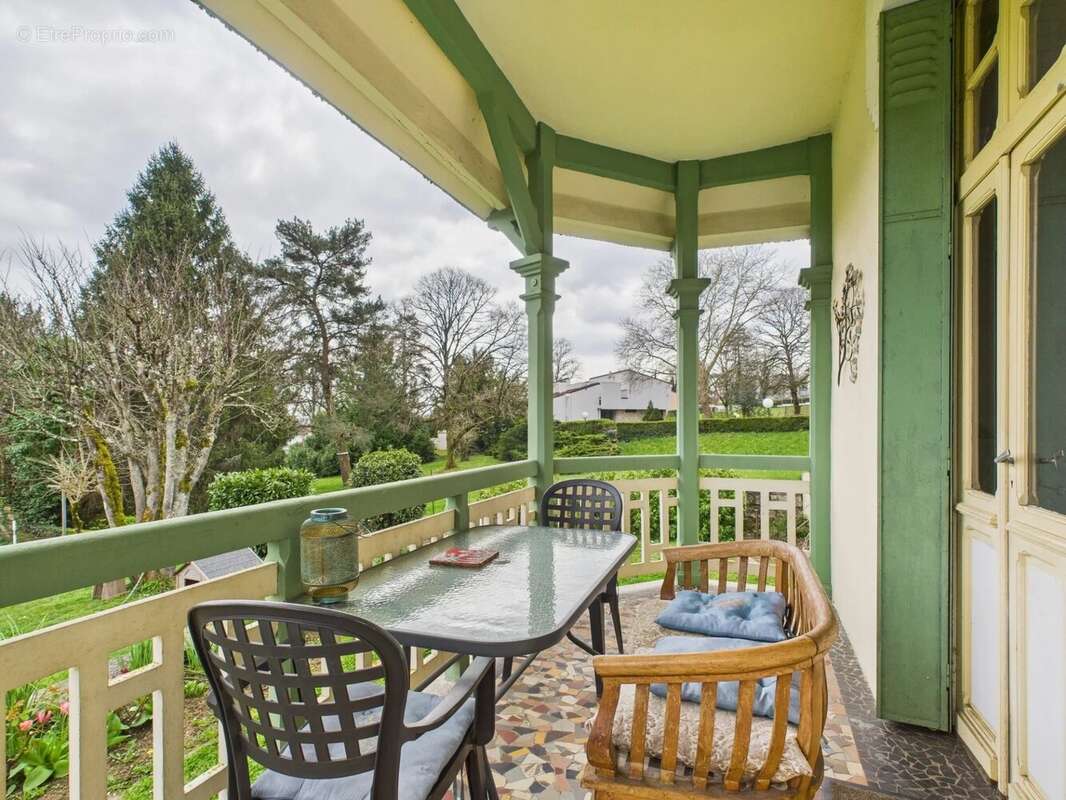 Maison à NONTRON