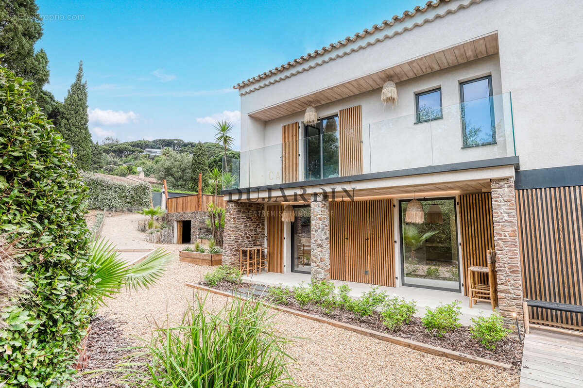 Maison à LA CROIX-VALMER