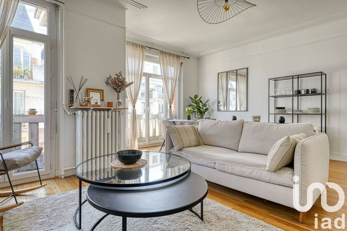 Photo 1 - Appartement à BOULOGNE-BILLANCOURT