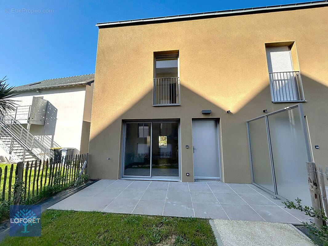 Maison à LIFFRE