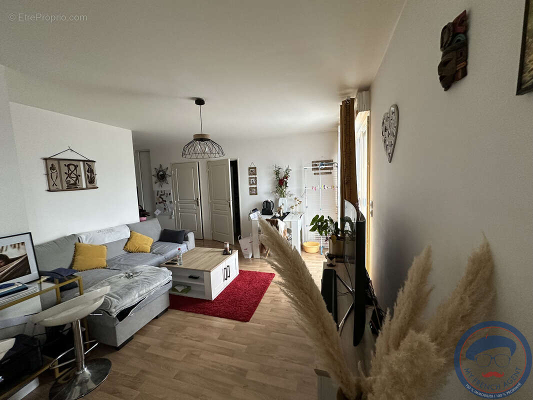 Appartement à LA RICHE