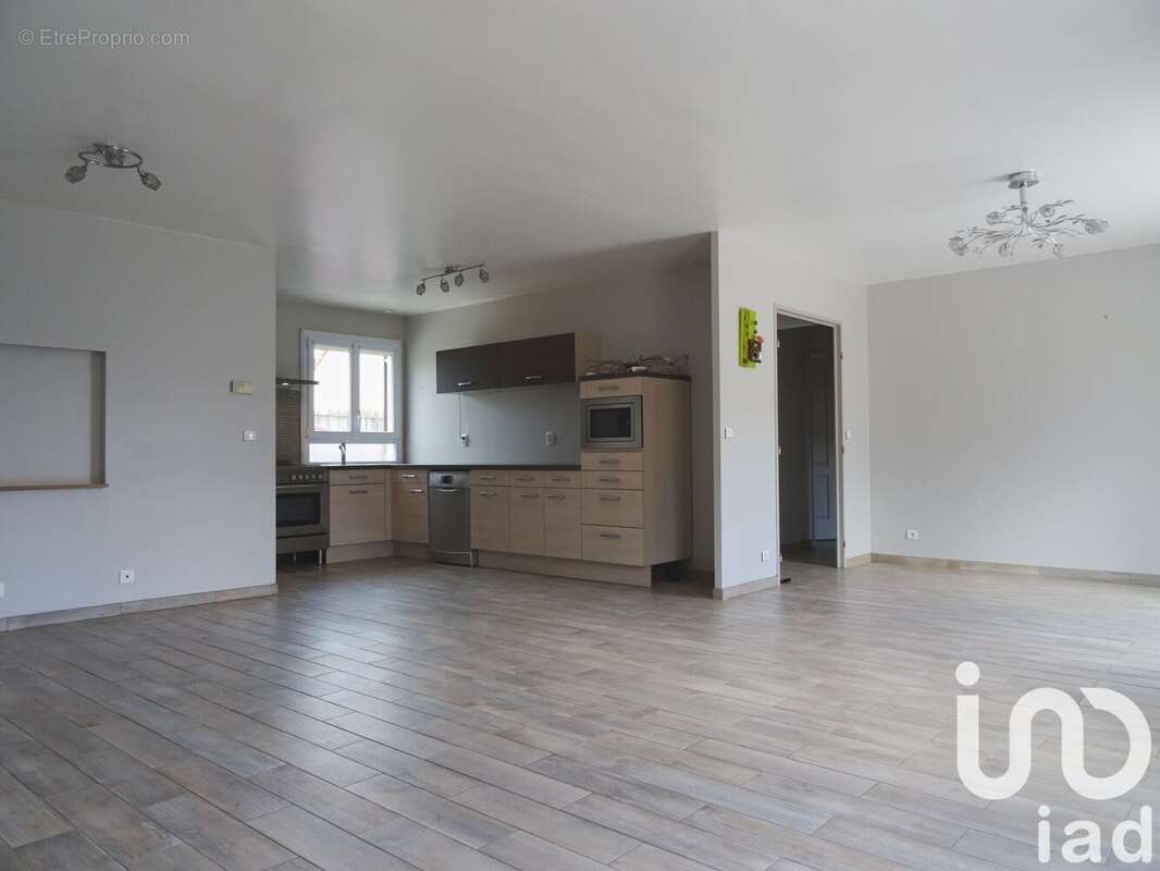 Photo 2 - Maison à POMMEUSE