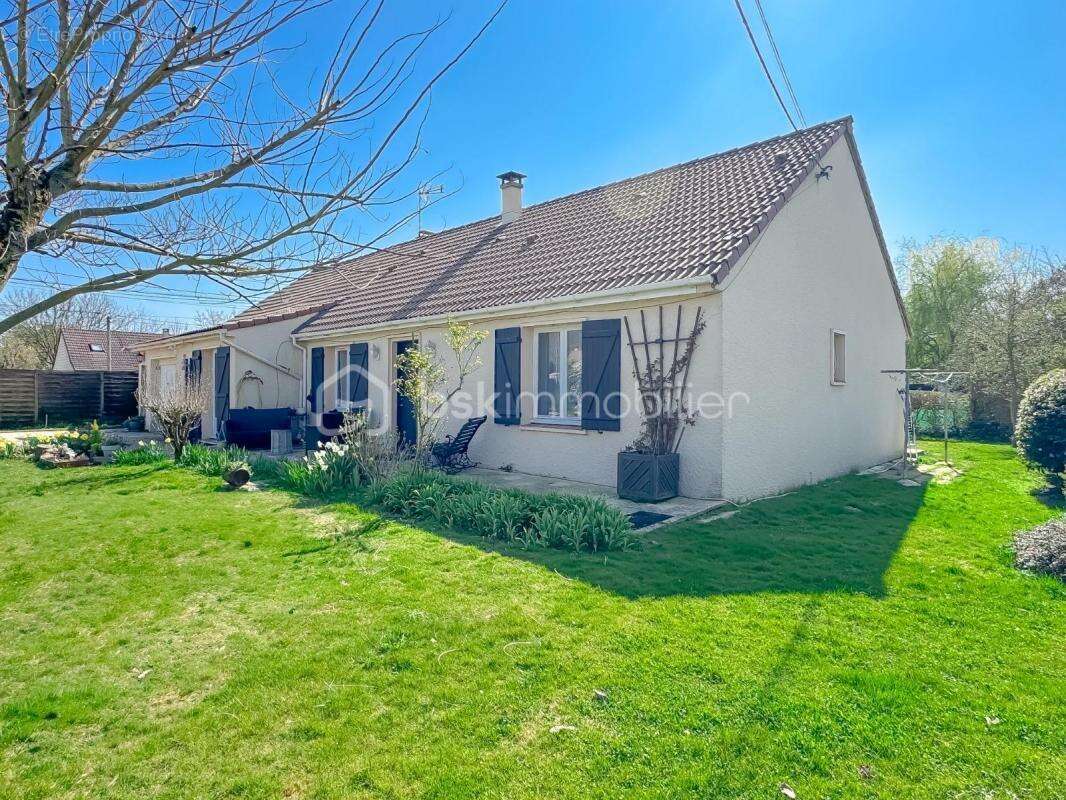Maison à LUMIGNY-NESLES-ORMEAUX
