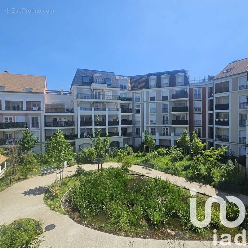 Photo 1 - Appartement à LE BLANC-MESNIL