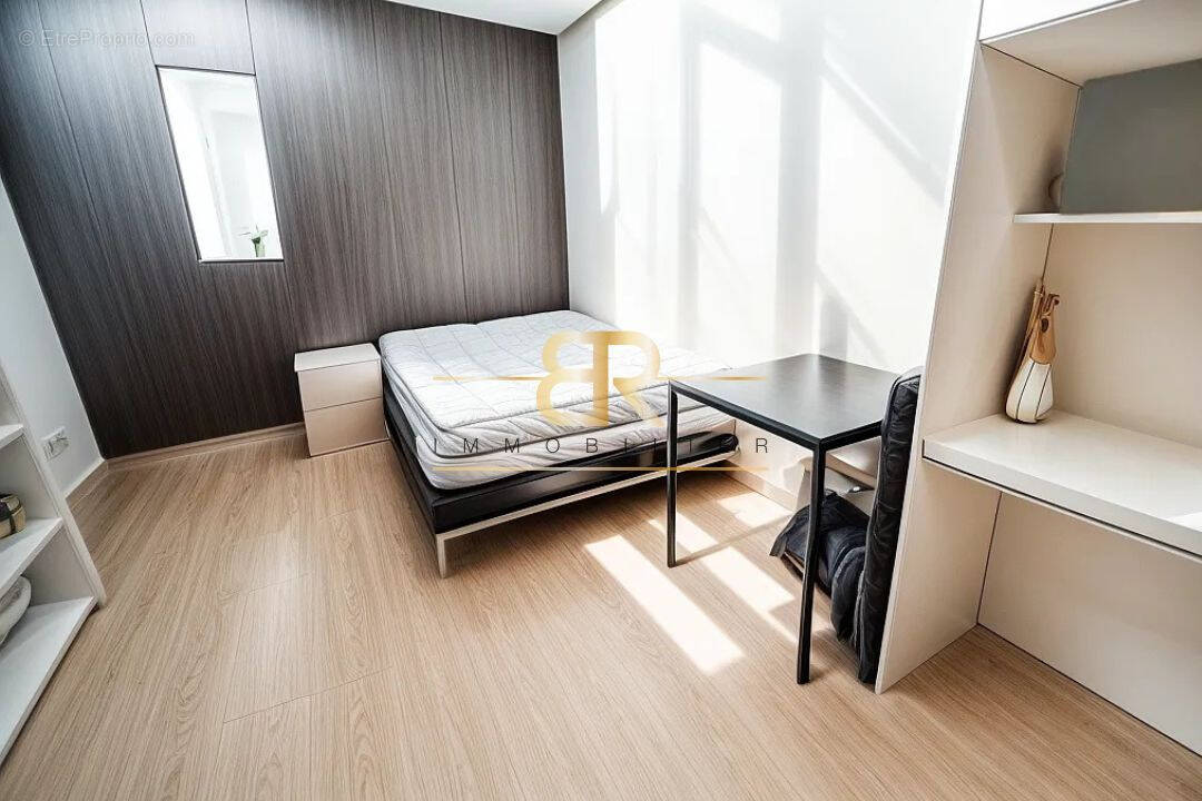 Appartement à PARIS-19E
