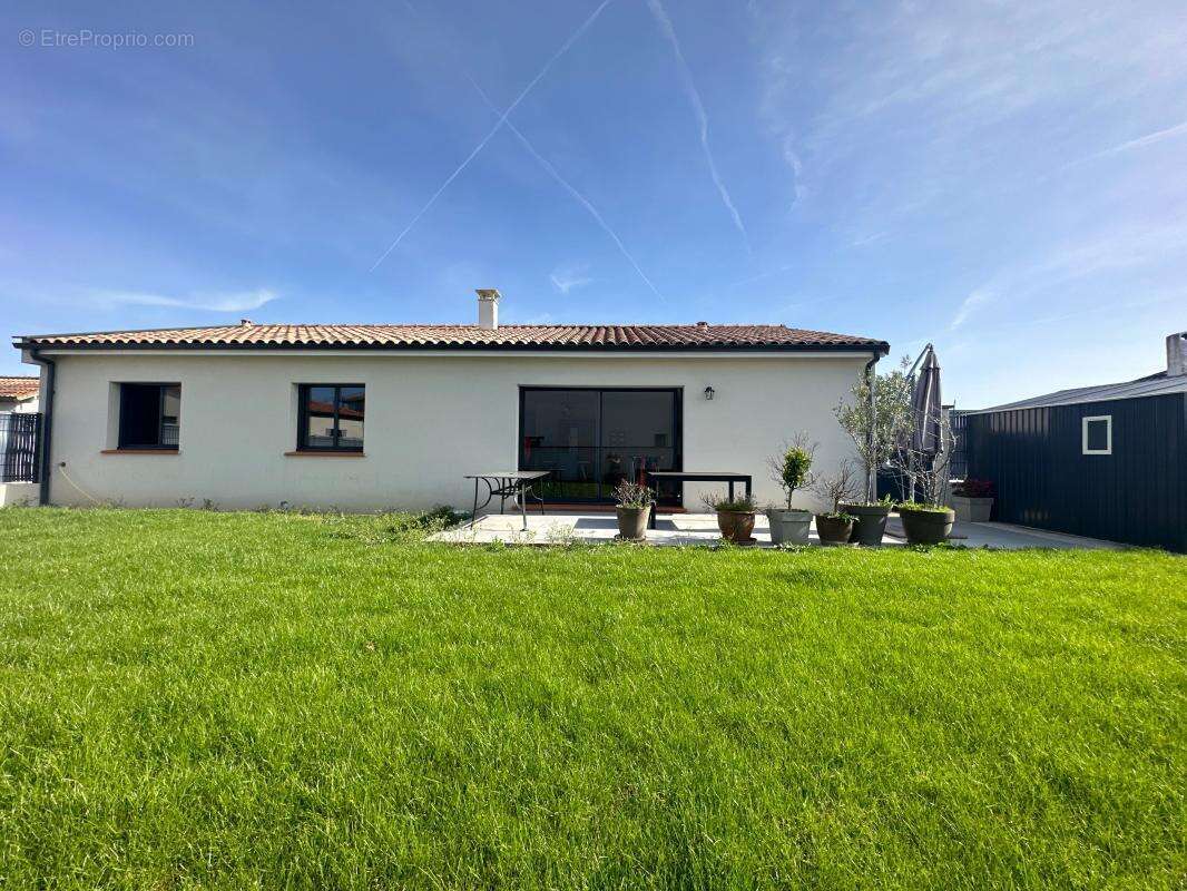 Maison à LABASTIDETTE