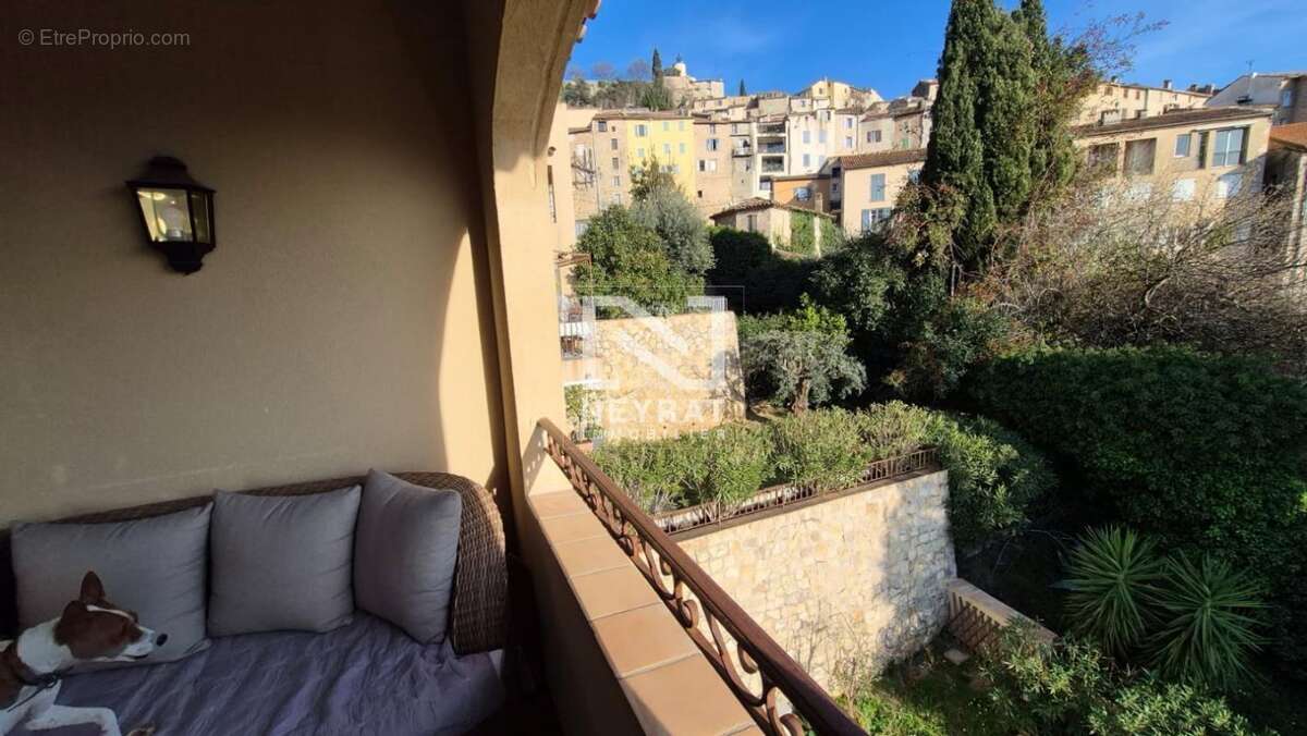 Appartement à FAYENCE