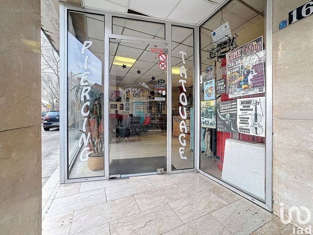 Photo 1 - Commerce à SAVIGNY-SUR-ORGE