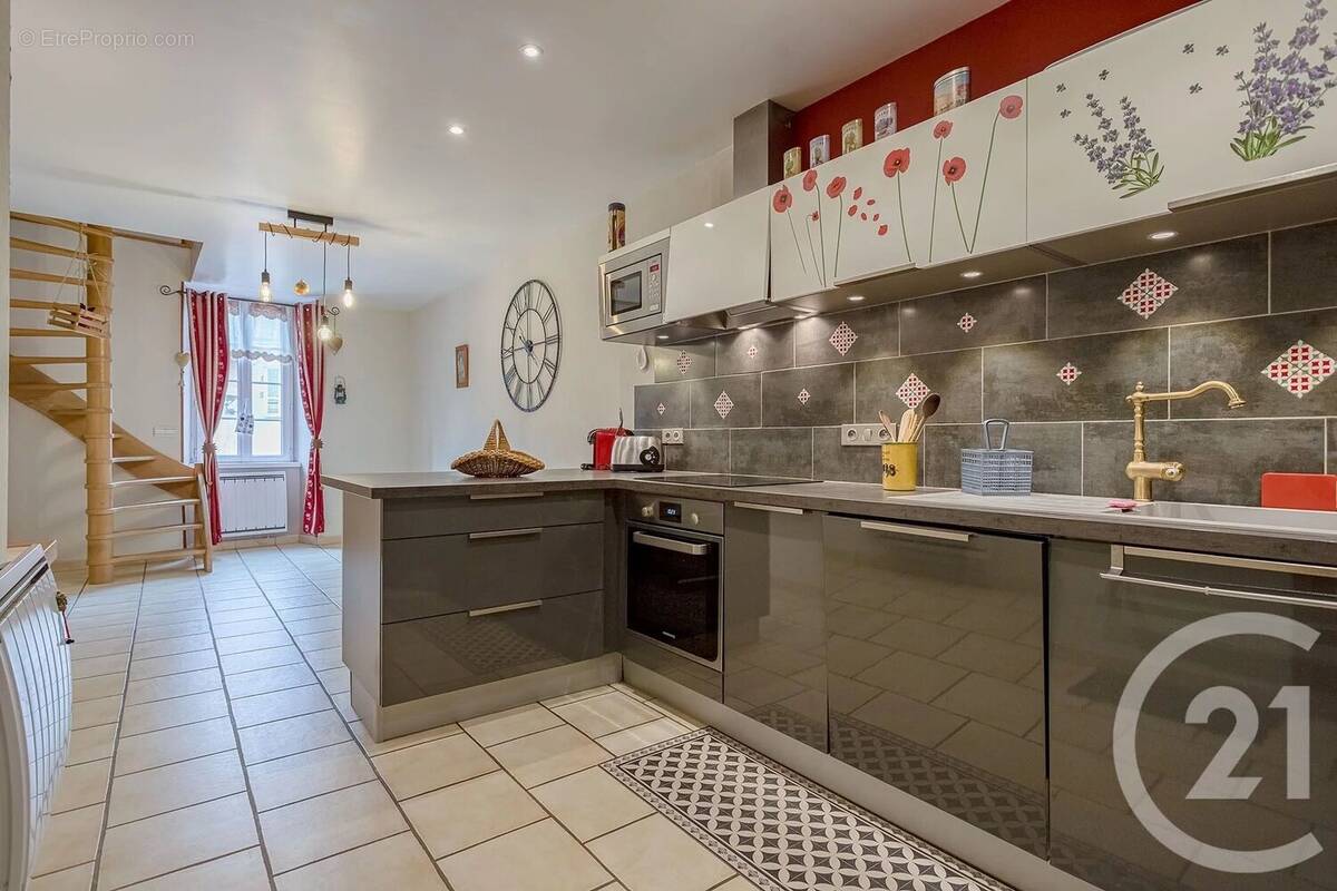Appartement à ALBY-SUR-CHERAN