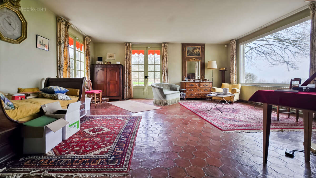 Maison à CHAUMONT-EN-VEXIN