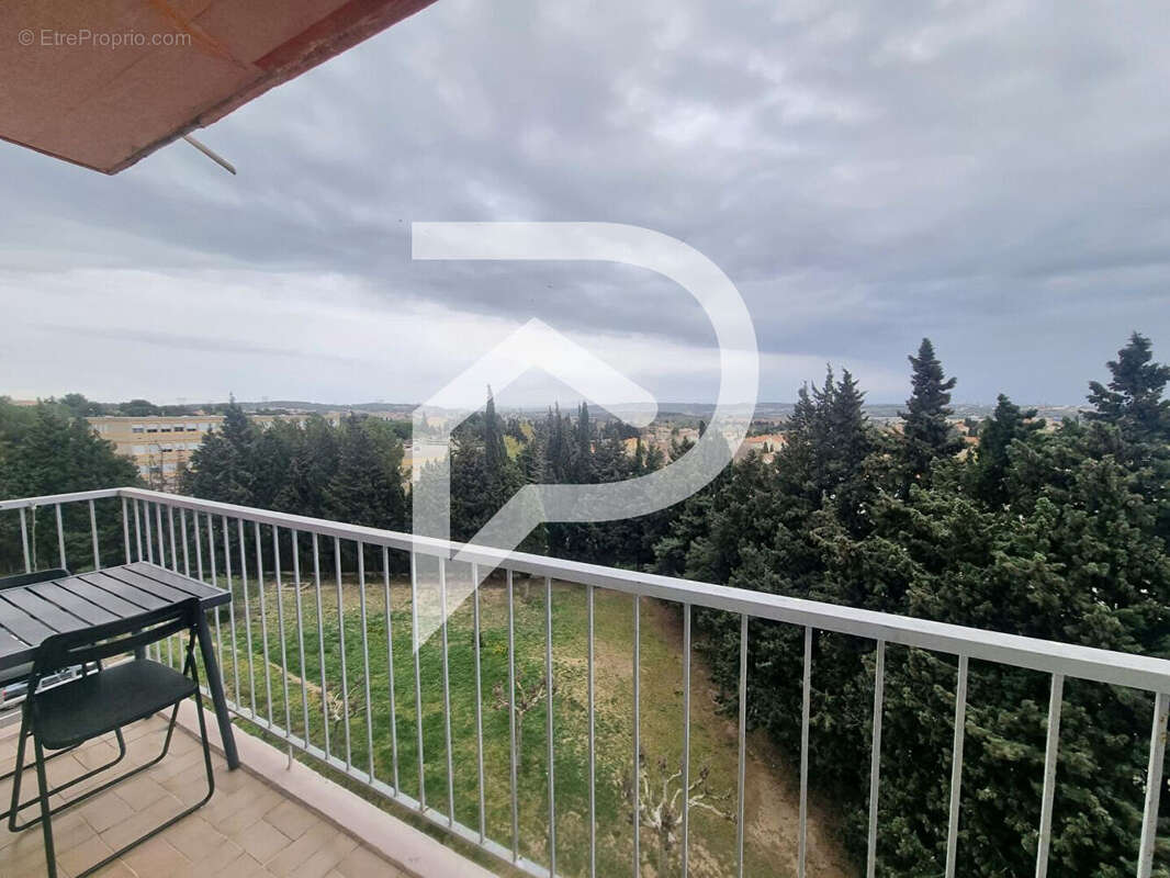 Appartement à PORT-DE-BOUC