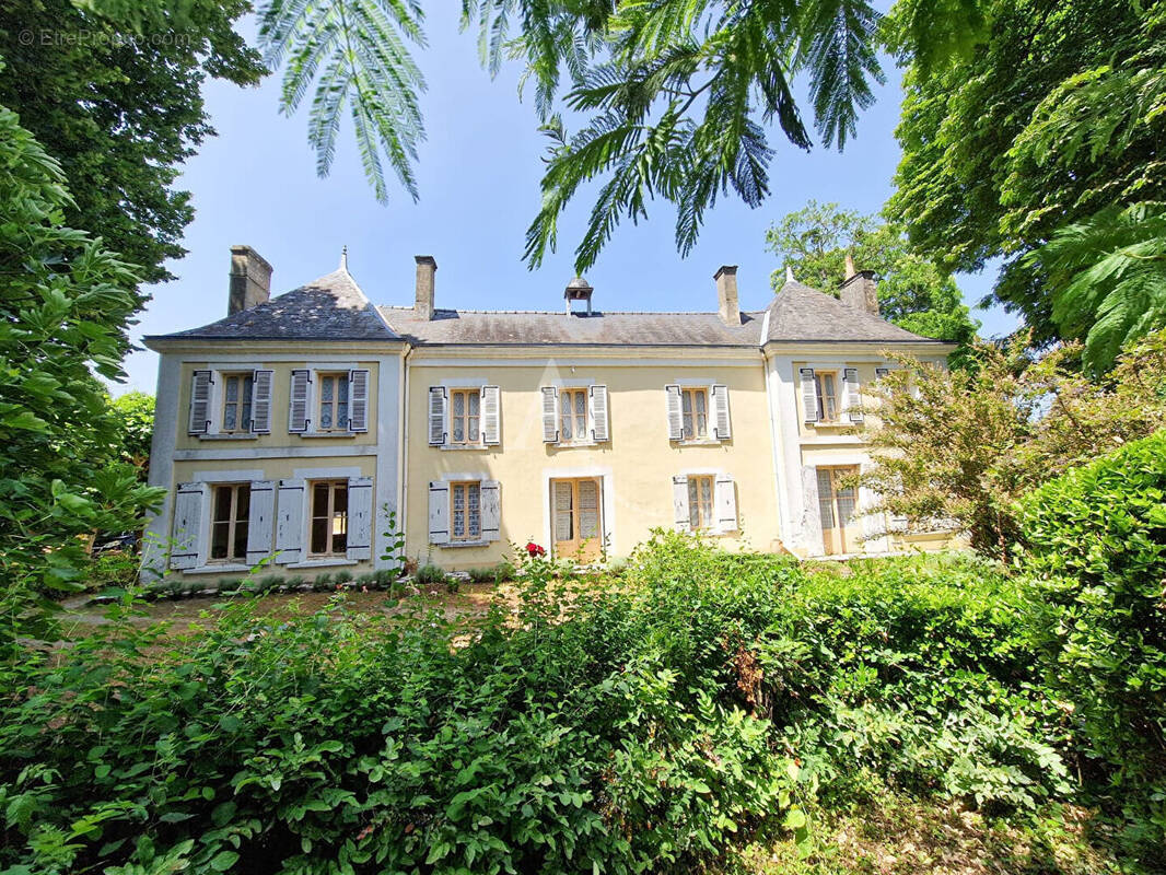 Maison à DOUE-LA-FONTAINE