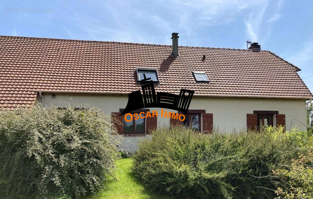 Maison à ANGERVILLE-L&#039;ORCHER