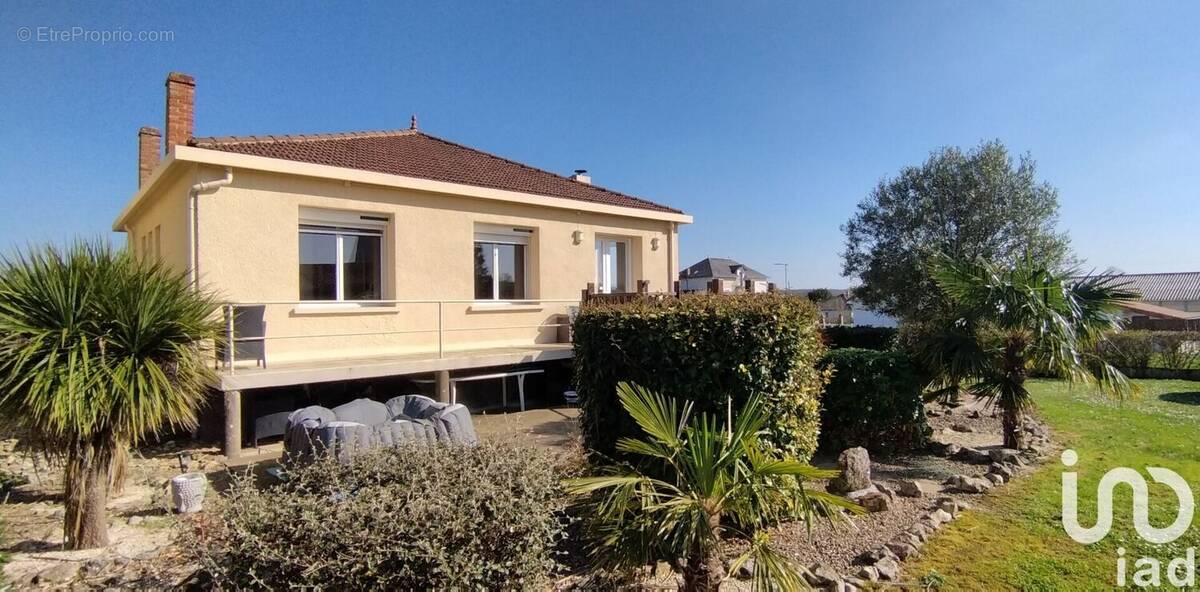 Photo 1 - Maison à ANTIGNY