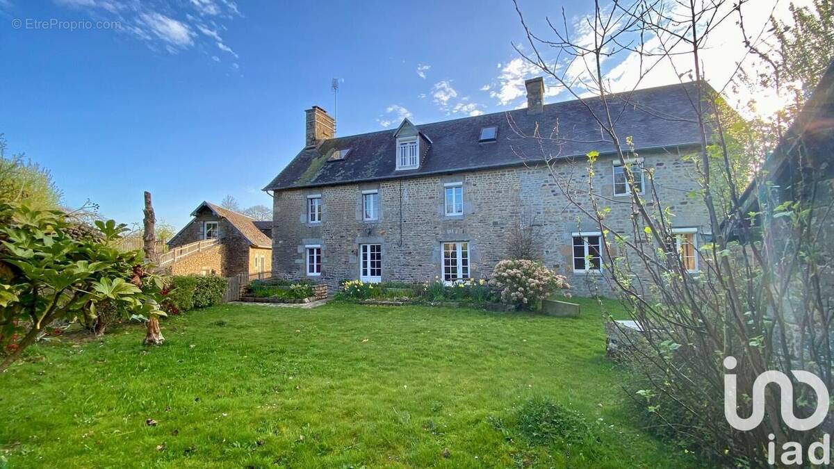 Photo 1 - Maison à SARTILLY