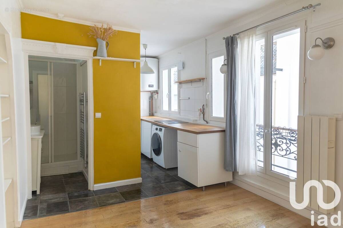 Photo 1 - Appartement à PARIS-18E