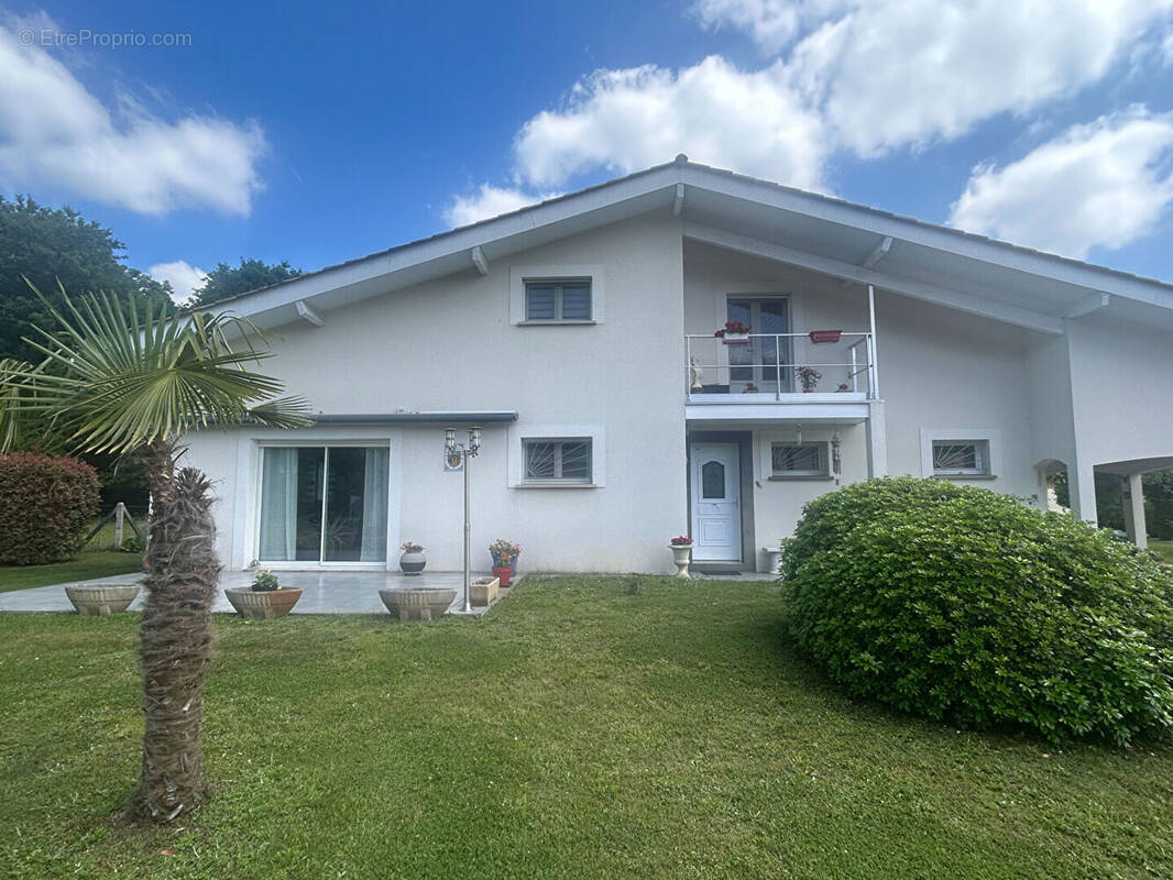 Maison à MIOS