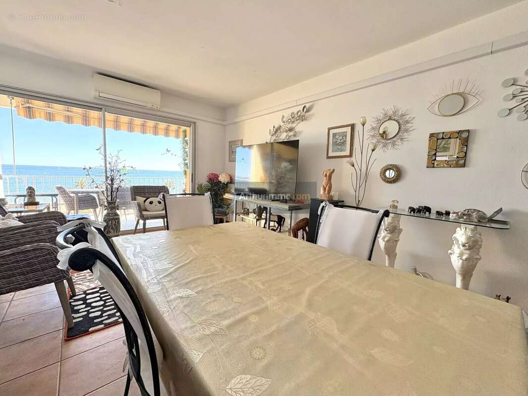 Appartement à FREJUS
