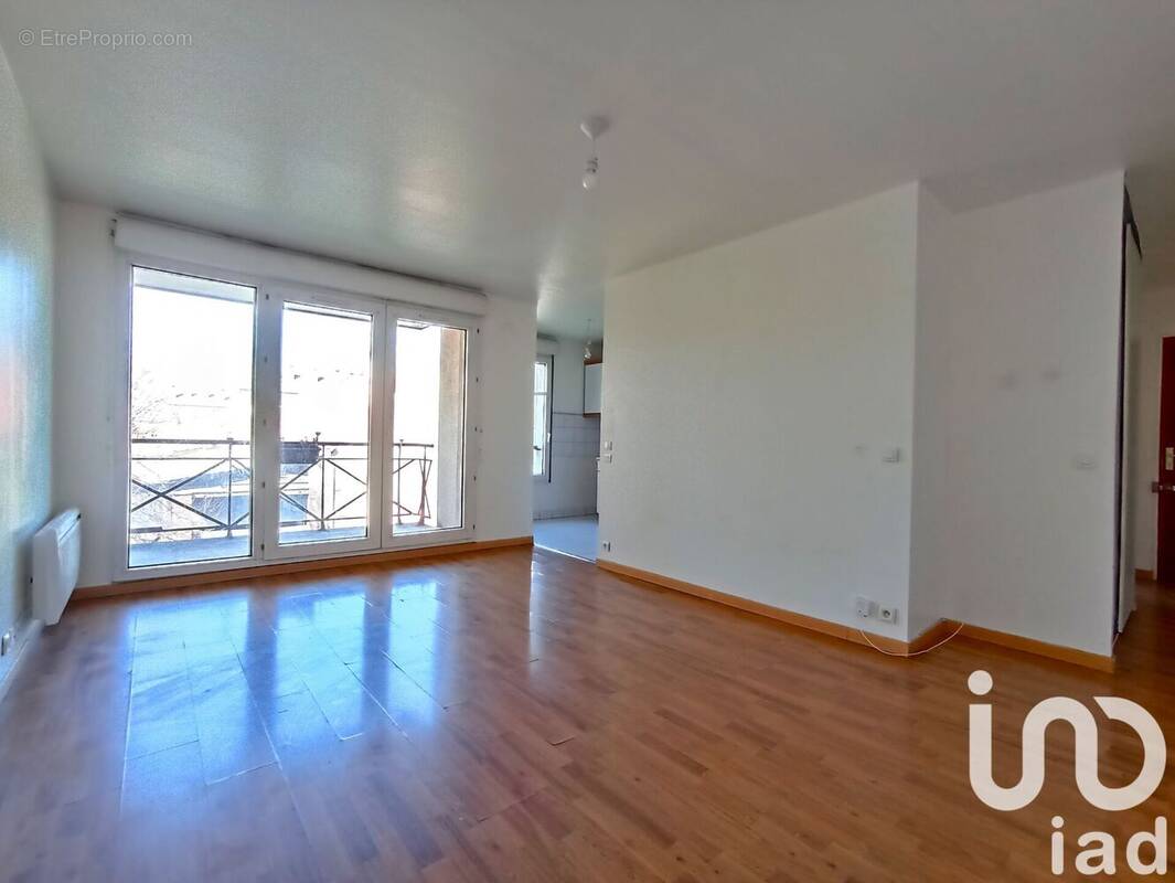 Photo 1 - Appartement à GONESSE