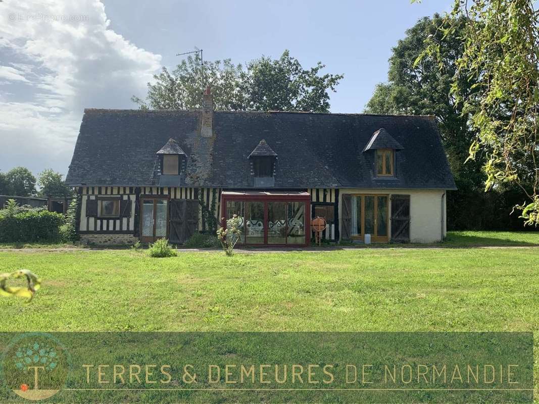 Maison à BEUVRON-EN-AUGE