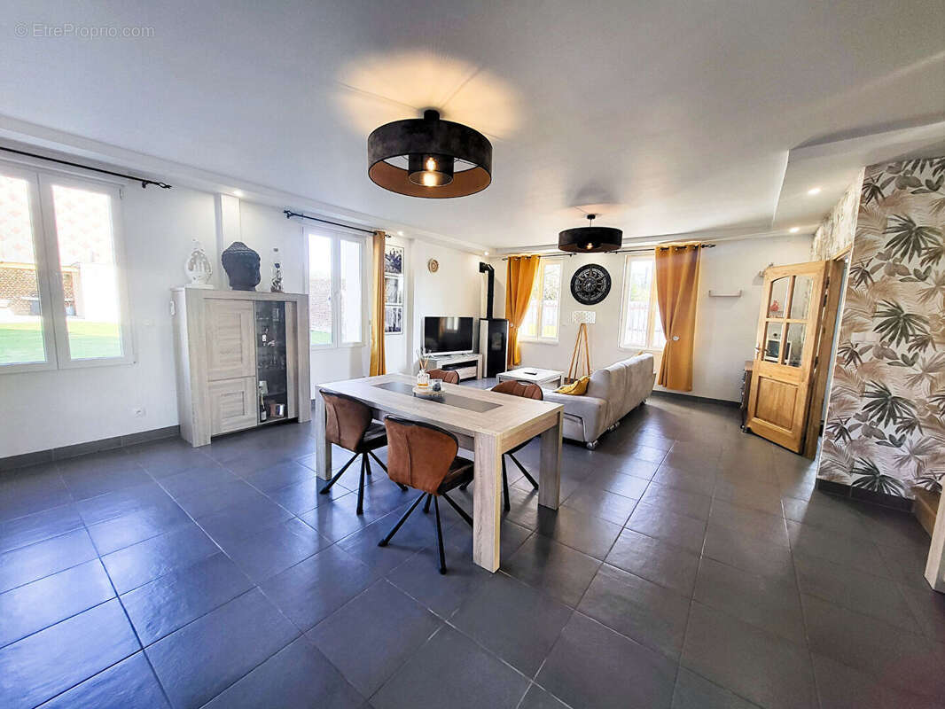 Maison à CAUDRY