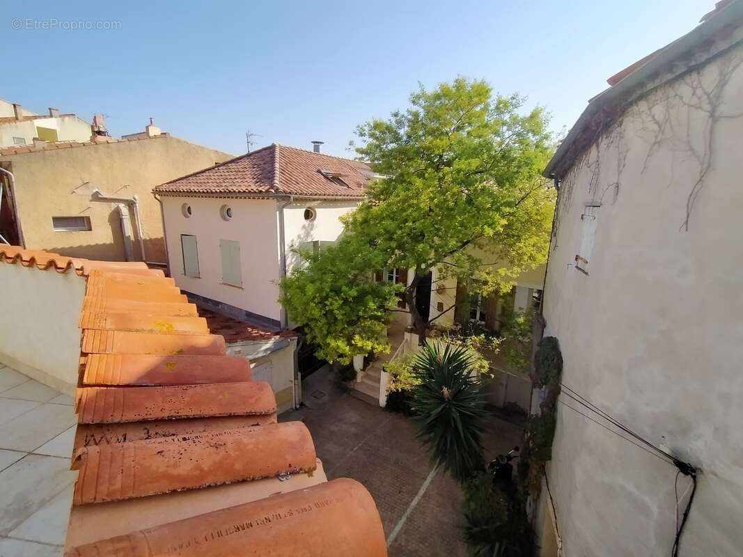 Appartement à LE CASTELLET