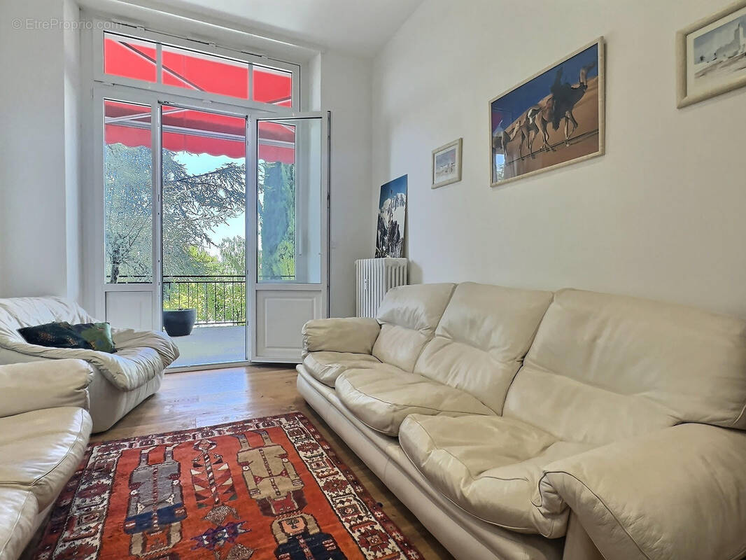 Appartement à EVIAN-LES-BAINS