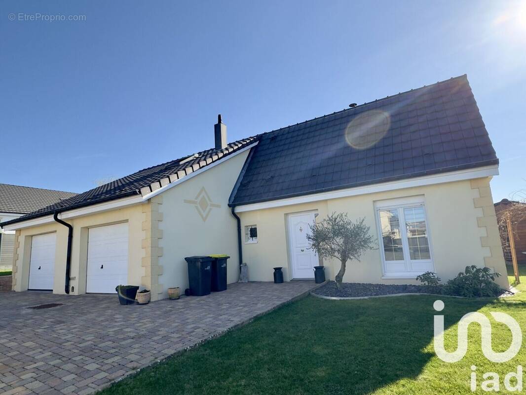 Photo 1 - Maison à MARLY