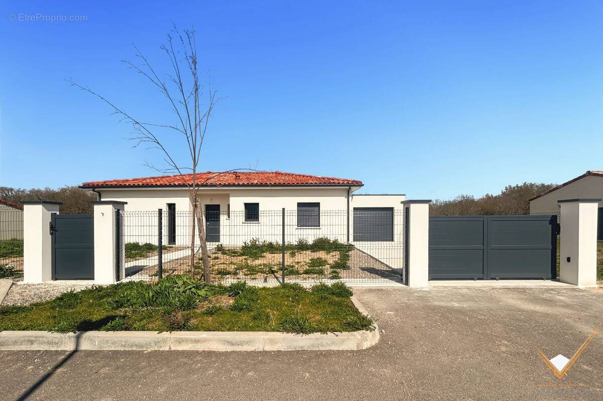Maison à LABASTIDETTE