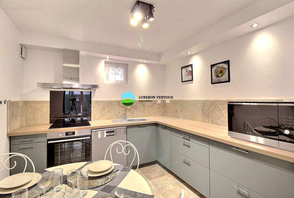 Appartement à BEAUMES-DE-VENISE