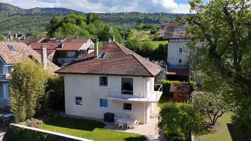 Maison à LUGRIN