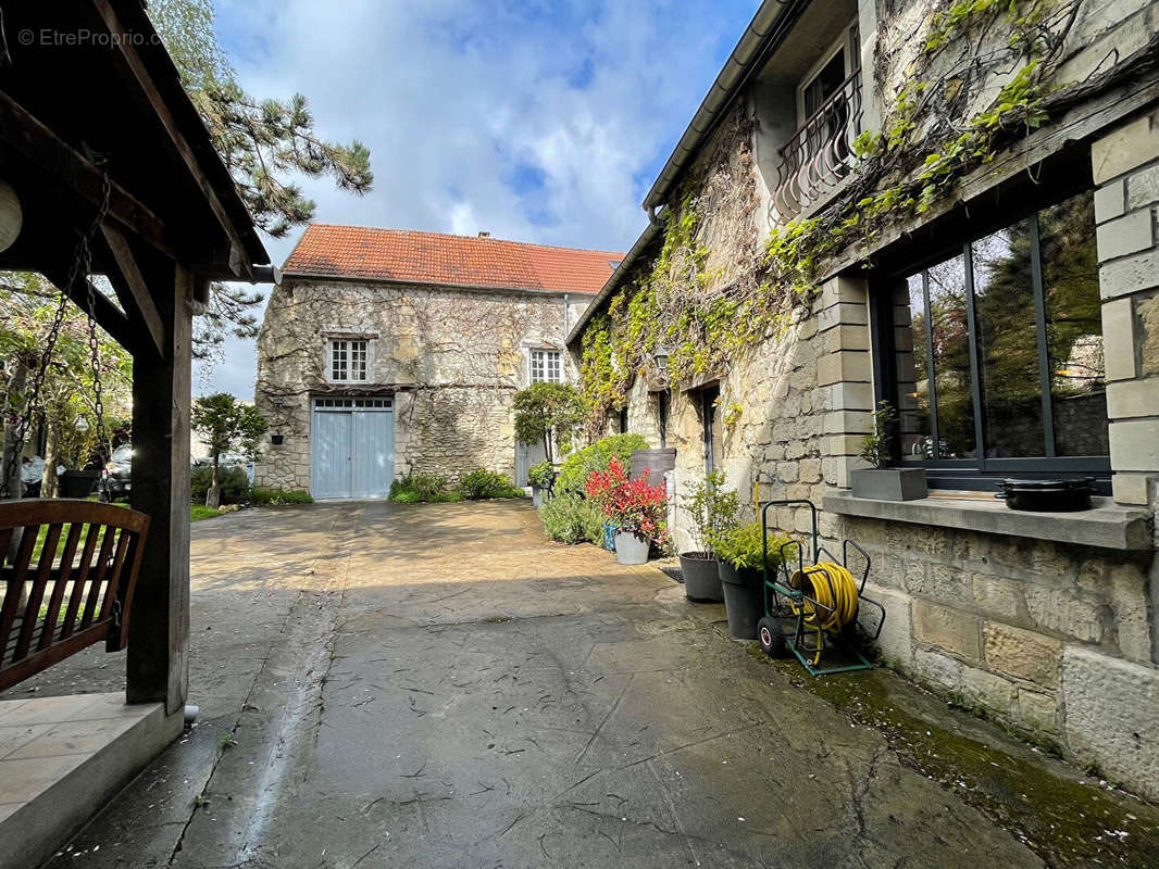 Maison à VIARMES