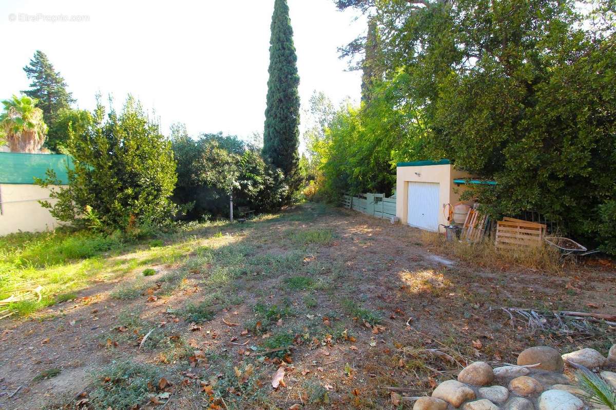 Maison à LESPIGNAN
