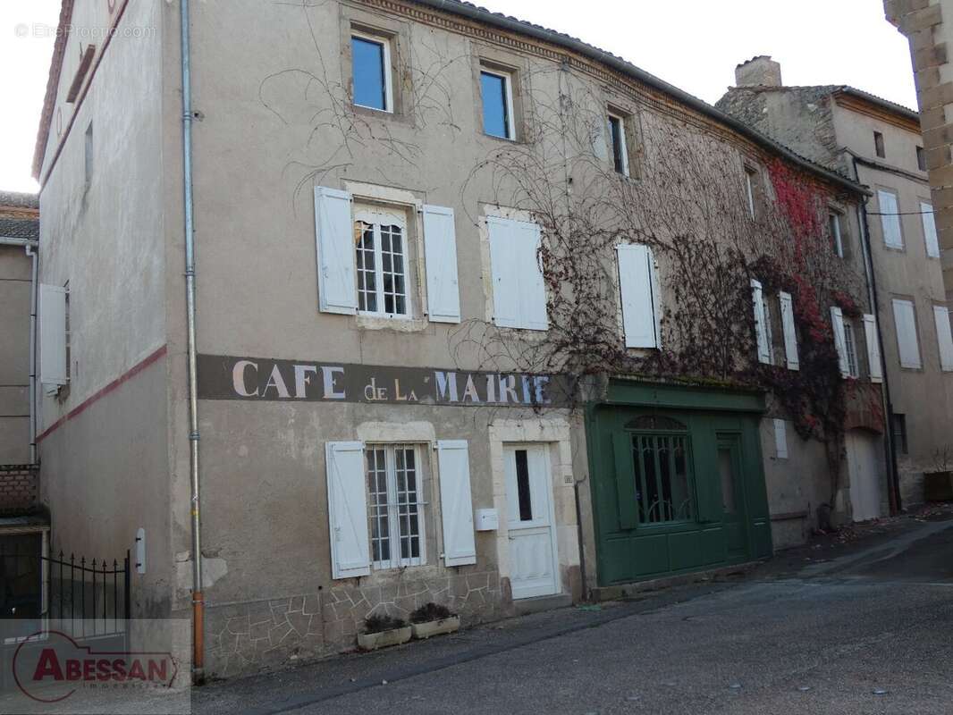 Maison à MONESTIES