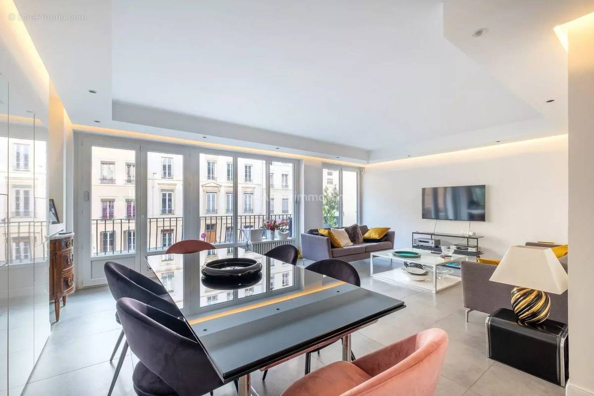 Appartement à LYON-6E