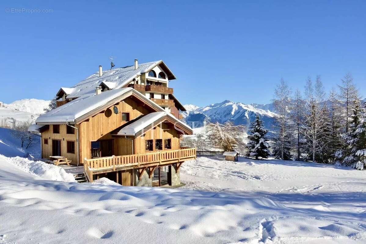 Maison à LE CHATEL