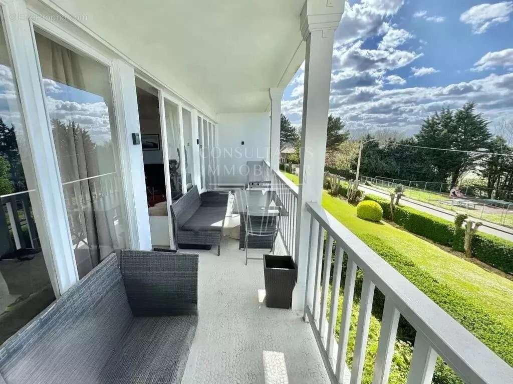 Appartement à TROUVILLE-SUR-MER